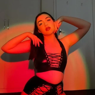 Rose 🌹🍒