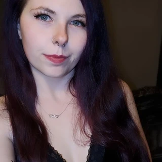 🌹🖤Rosethornblack🖤🌹