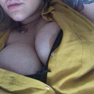 Roxie Ropecocker