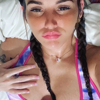 Ruby Estella 💋