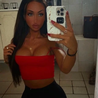 Sabrinacelinakruse