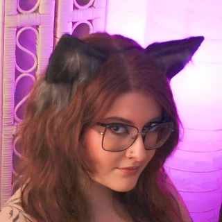SACHBOOM_TEASE