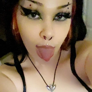 GothBunnieLexie