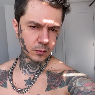 Sam Crux