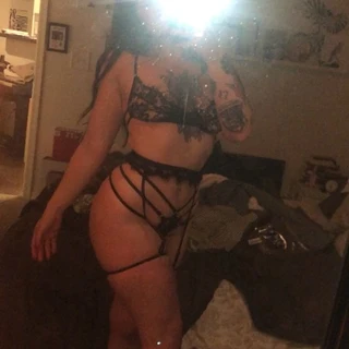 Goddess Kendall Black