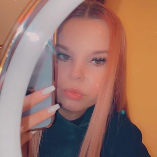 Sarah🍒