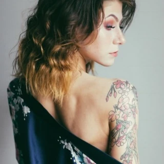 S🌸