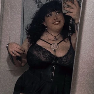 ♡ 𝓢𝓪𝓼𝓱𝓪 𝓔𝓻𝓸𝓽𝓲𝓬𝓪 ♡