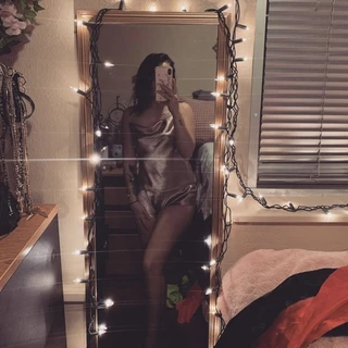 sofia 🧡