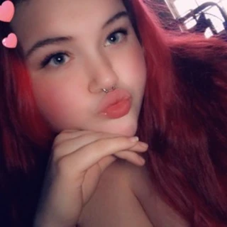Scarlet💋