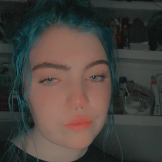🥳🧃🤌