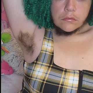 Scoobs💕Ur Hairy & Nerdy Dream Girl💕