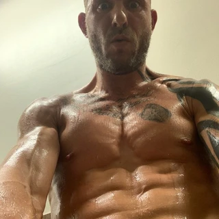 Scott Nails FREE
