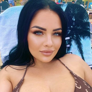 🇬🇷 𝓓𝓪𝓷𝓲𝓮𝓵𝓪 🇹🇩 𝔽ℛ𝖤Ε