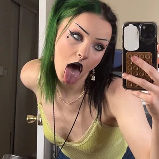 ˜”*°•.˜”*°• katie<3 •°*”˜.•°*”˜