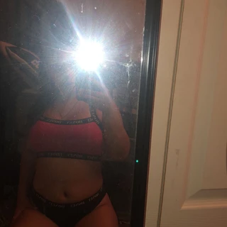 Sexy Kitten 🥴
