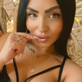 sexybrunette❤️
