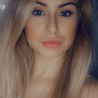 Shannon Rose 🌹