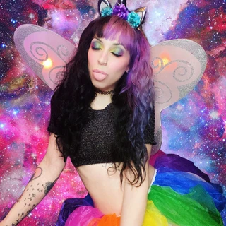 Shayla Fae 🧚🏻‍♀️👽🔮