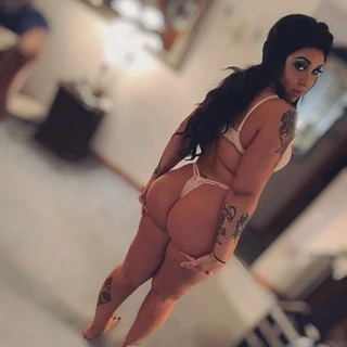 She_exotic