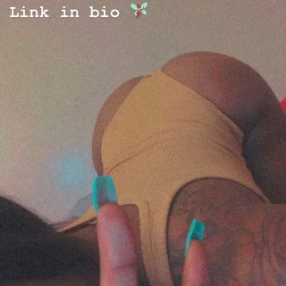 Kiya 😋