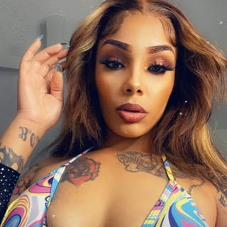 ShesQueenMoney