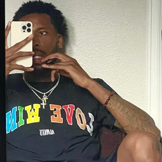 Taye 🤴🏾🍆
