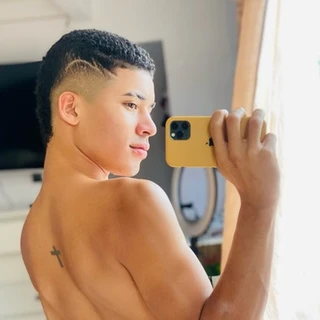 𝐺𝑖𝑎𝑛 & 𝐿𝑒𝑖𝑟𝑜𝑛 😈