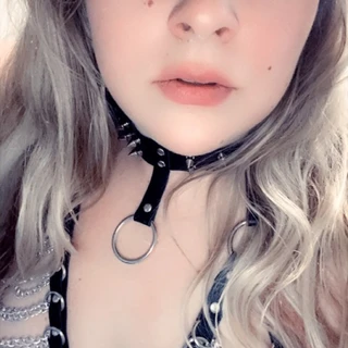 😈Sierra😈
