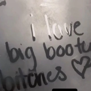 ✪