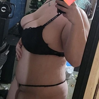 T 🌺