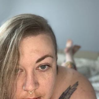 Single Serving Girlfriend <3