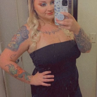 Tatted Brat ✨💋💄