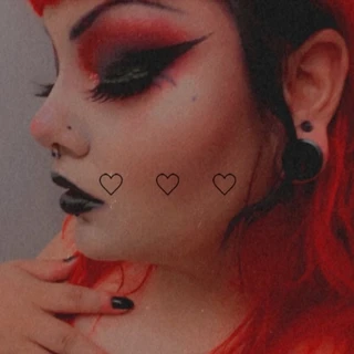 Skarlet Deville