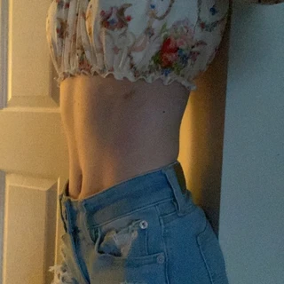 Mia 🌸✨