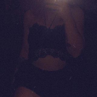 Flowergirl🌻🥀