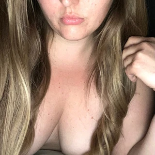 Smoking Goddess