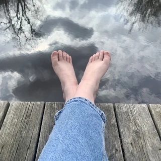 Smol Bean Smol Feet