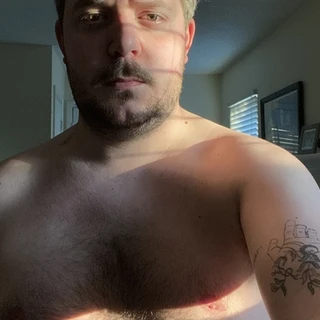 Thee Southern Slut