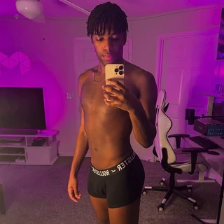 𝗸𝘆𝗹𝗮𝗻 🌙