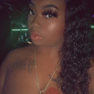 Juicyyboo21