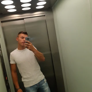 Ionut Rrr