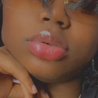 Naomi🍒