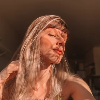 𝕾𝖚𝖓 𝕲𝖎𝖗𝖑 ☀️🥵