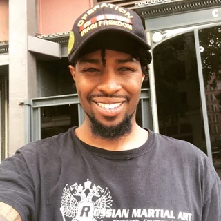SurviveWithJarris