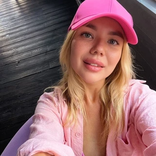 Sweet Polly 🍑🍑 CHECK DM' S 🍑🍑