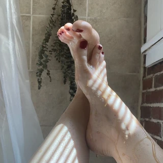 Sweetest Feet