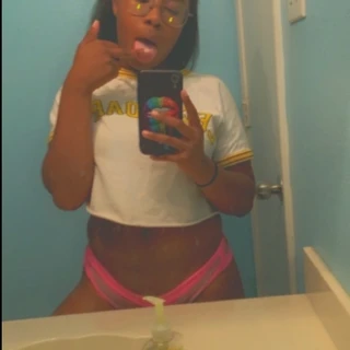Shadae👅