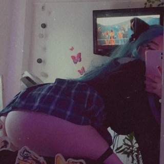 𝔲𝔯 𝔞𝔫𝔦𝔪𝔢 𝔴𝔞𝔦𝔣𝔲 🎀
