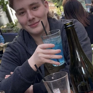 Tadhg Russell